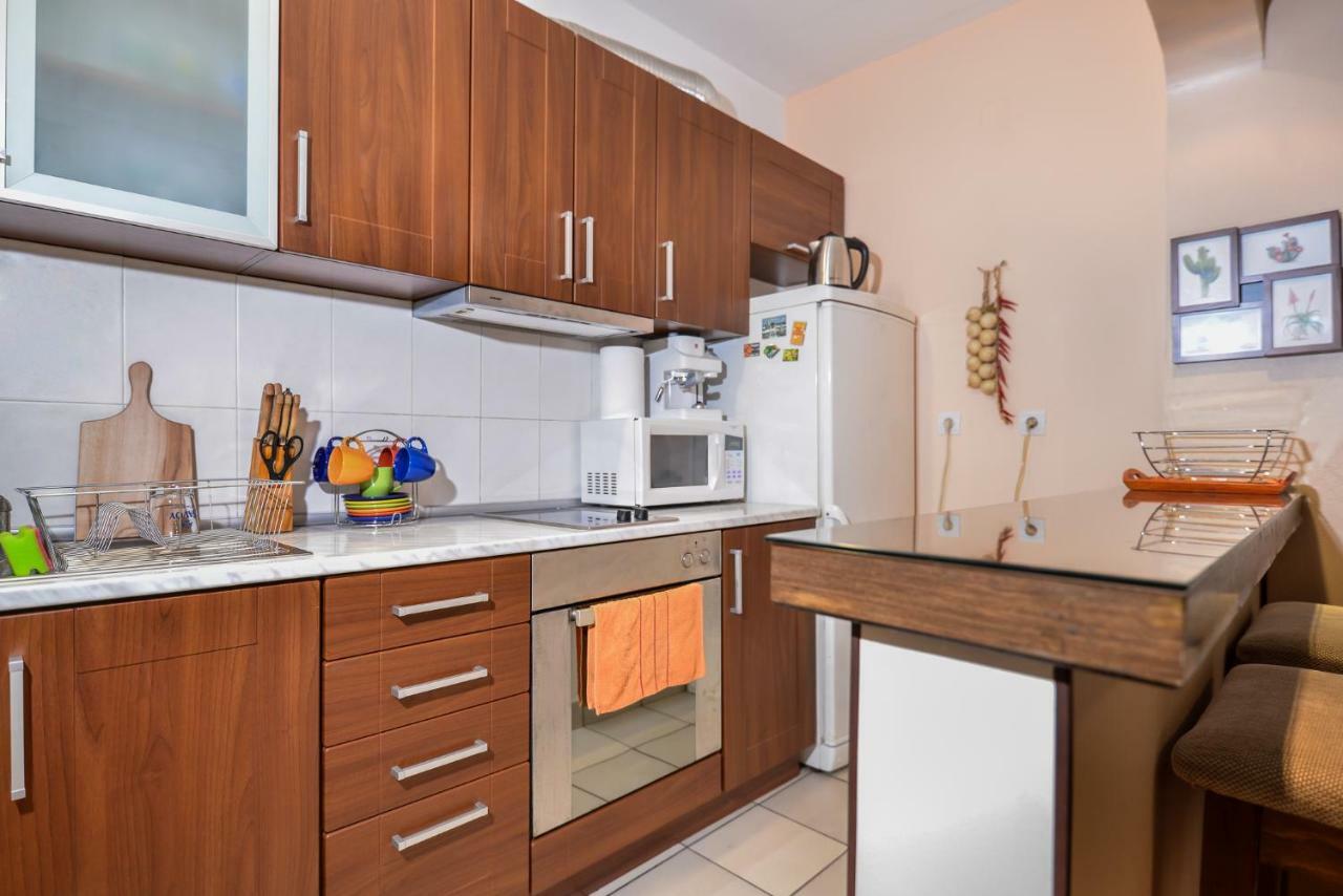 Comfortable One Bedroom Apartment In A Lively Area | Zona B5 | Russian Square Sofia Exterior foto